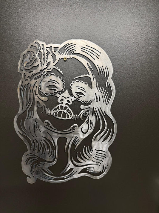 La Muerte – kvinnlig sugar skull i blankt stål före patinering