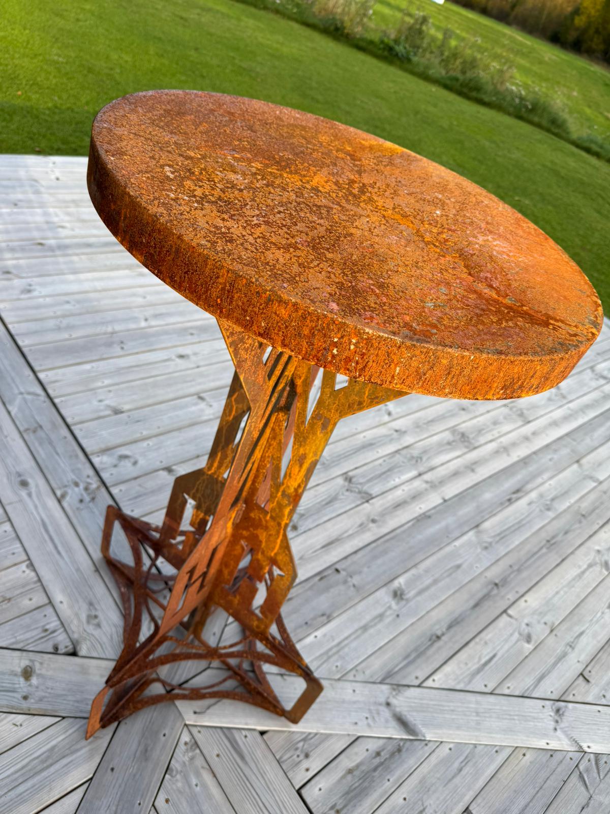 Barbord Hillslope egen tillverkning i Ljusdal. Tillverkat i rostig corten.